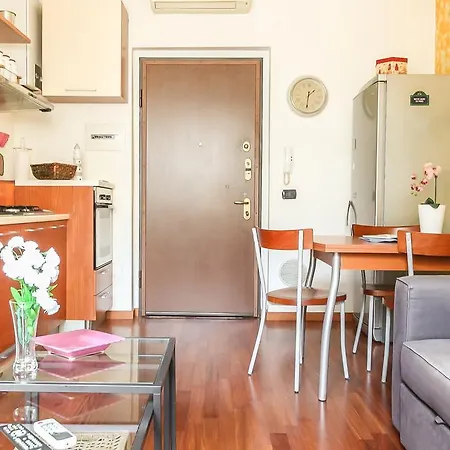 Alessia's Flat- Lorenteggio